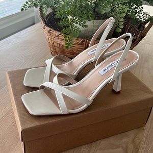 NWB Steve Madden White Parie Heels